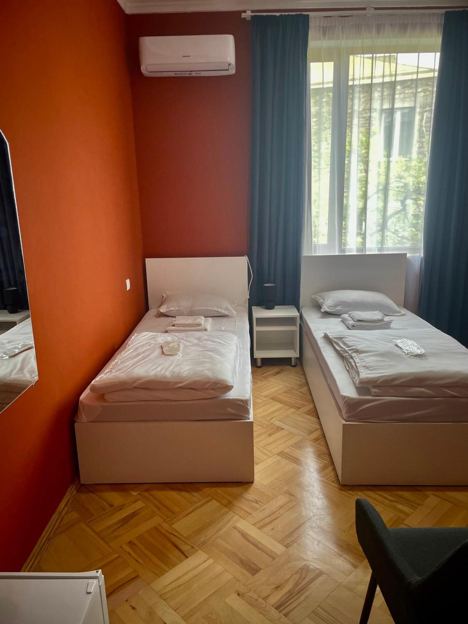 Guest House Top Floor Telavi Ruang foto